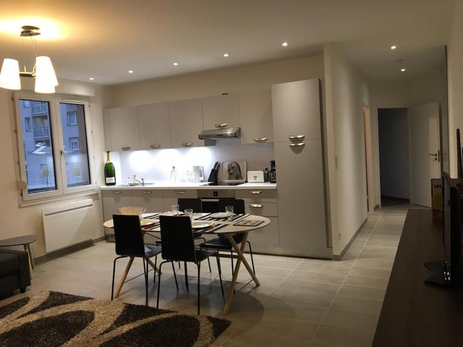 Comfortable, Cozy, Chill, Spacious, Near Cathedral 랭스 외부 사진